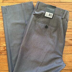 NWT Madison Men's Modern Fit Dress Pants - Size 36x32, Grey, $80 Retail
